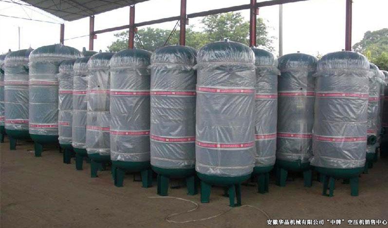 儲氣罐、冷干機(jī)、精密過濾器